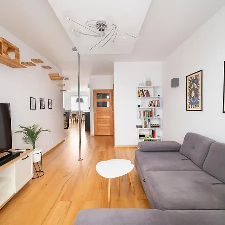 Apartment Metro Ursynow Modern Warsaw