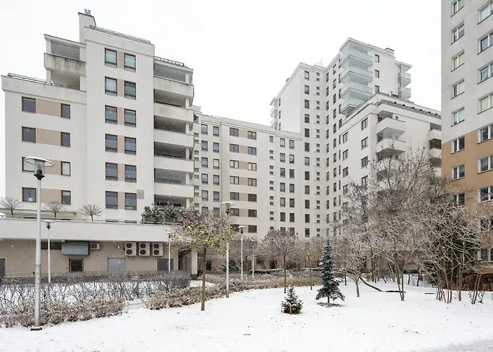 Metro Ursynow Modern Daire Varşova