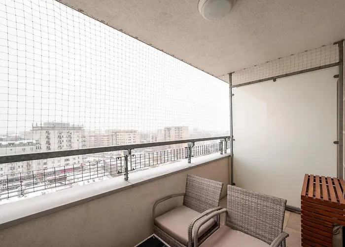 Daire Metro Ursynow Modern Varşova