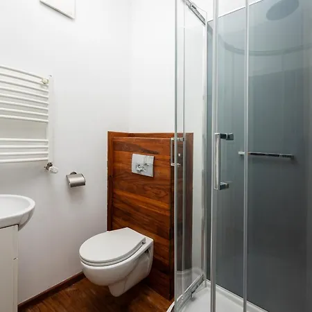 Metro Ursynow Modern Apartment