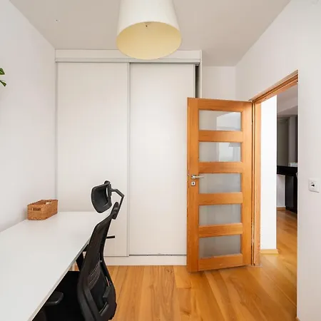 Apartment Metro Ursynow Modern