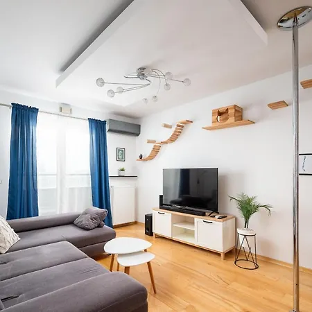 Metro Ursynow Modern * Warsaw